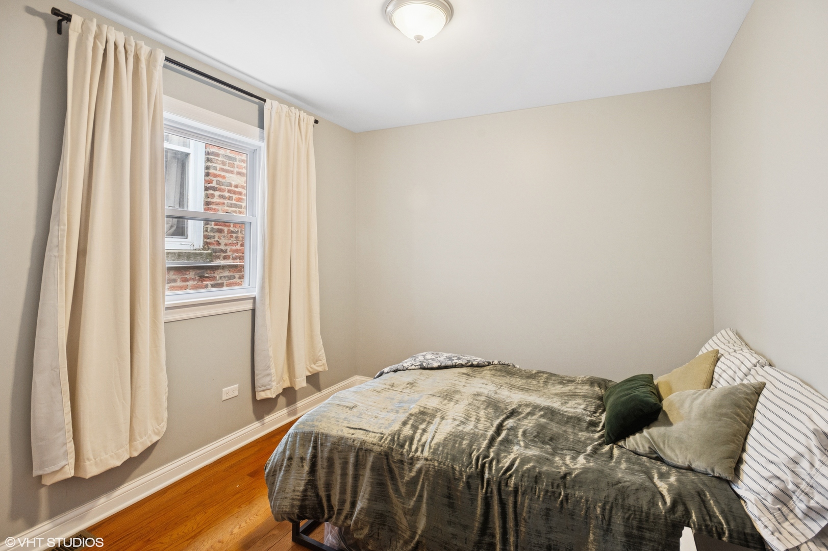 903 North Homan Avenue Chicago IL 60651