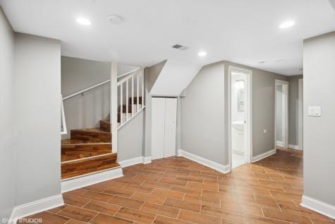 903 North Homan Avenue Chicago IL 60651