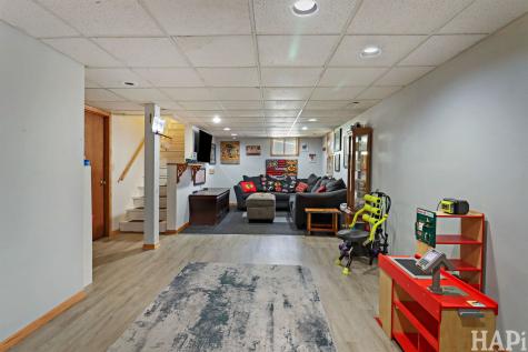 5709 Fox Lake Road Mchenry IL 60051