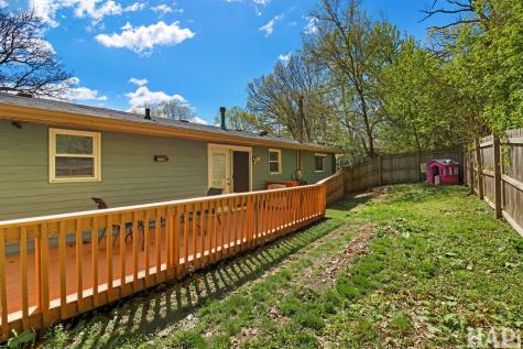 5709 Fox Lake Road Mchenry IL 60051