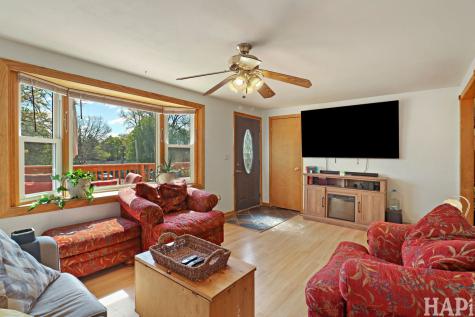 5709 Fox Lake Road Mchenry IL 60051