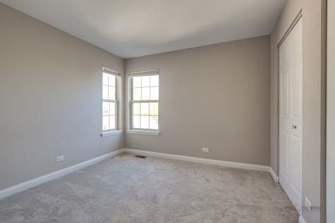 2460 Violet Street Glenview IL 60026