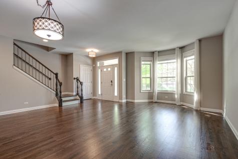 2460 Violet Street Glenview IL 60026