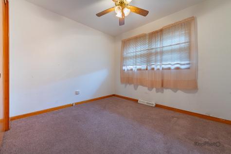 15214 Evers Street Dolton IL 60419