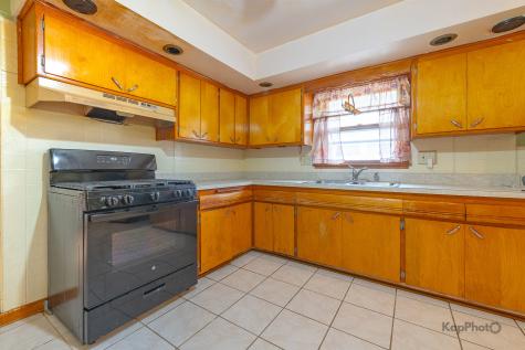 15214 Evers Street Dolton IL 60419