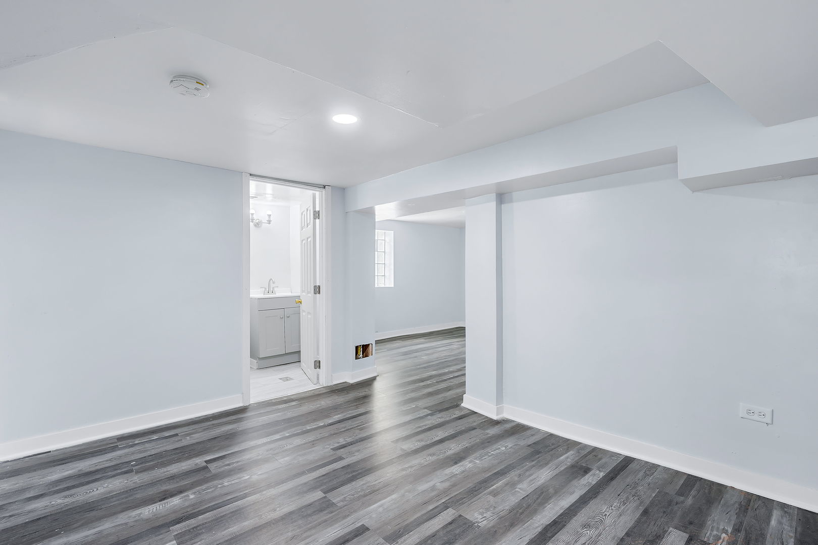 8440 South Peoria Street Chicago IL 60620