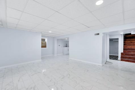 8440 South Peoria Street Chicago IL 60620