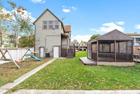 8440 South Peoria Street Chicago IL 60620