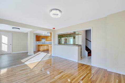8440 South Peoria Street Chicago IL 60620