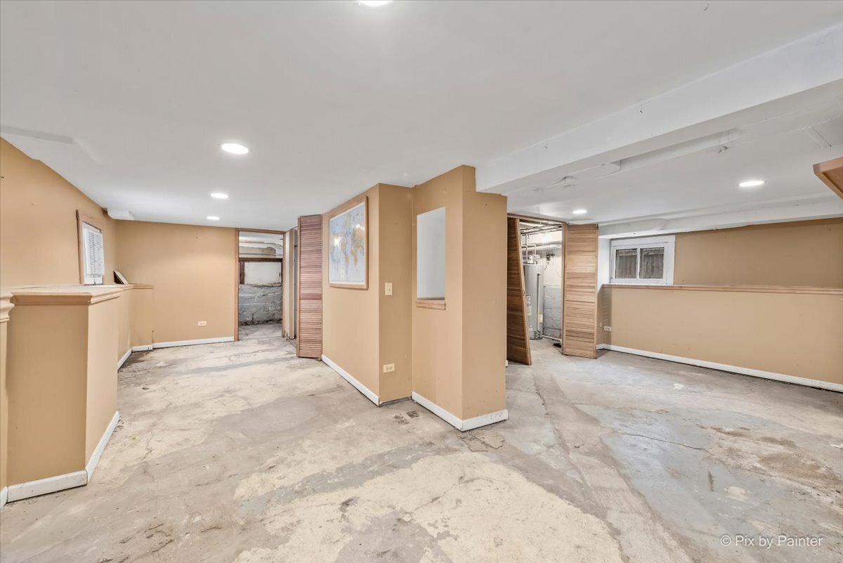 217 West School Street Villa Park IL 60181