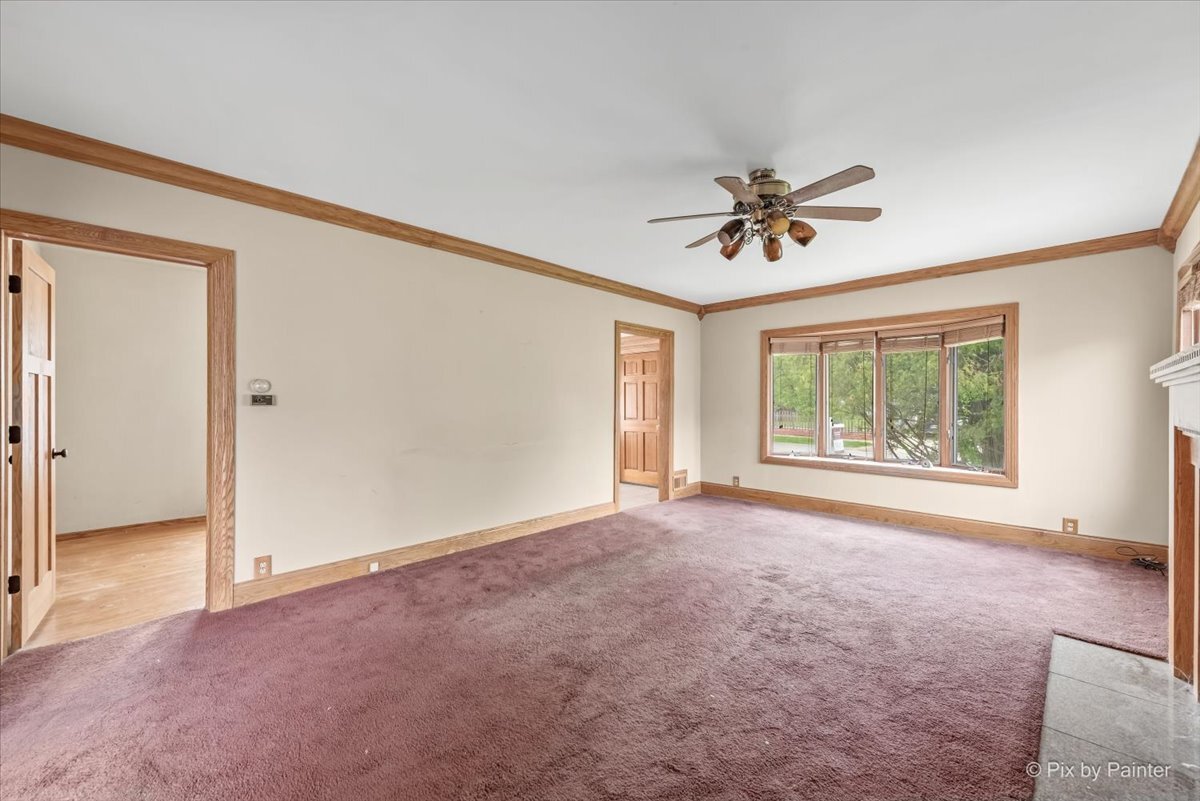 217 West School Street Villa Park IL 60181