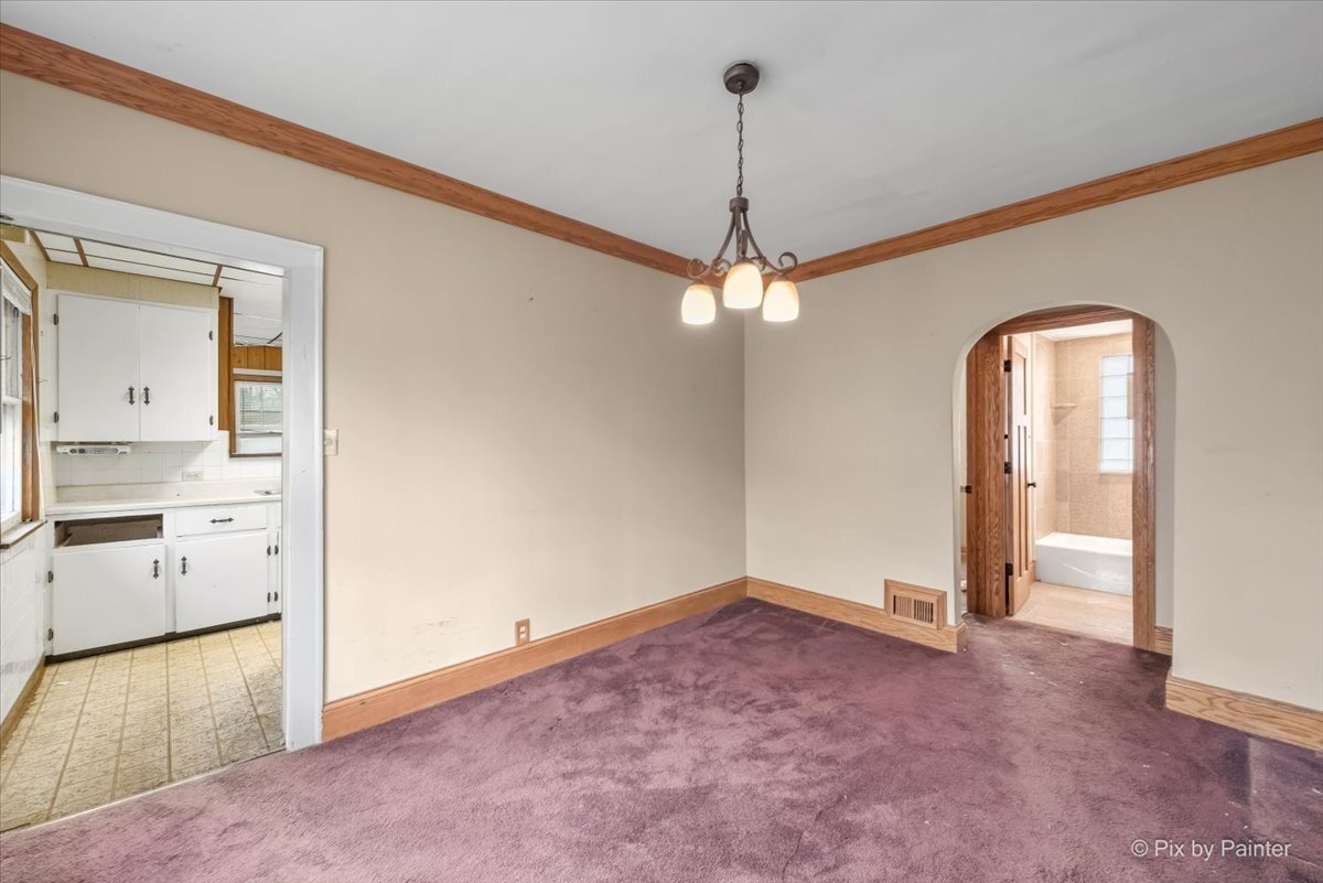 217 West School Street Villa Park IL 60181