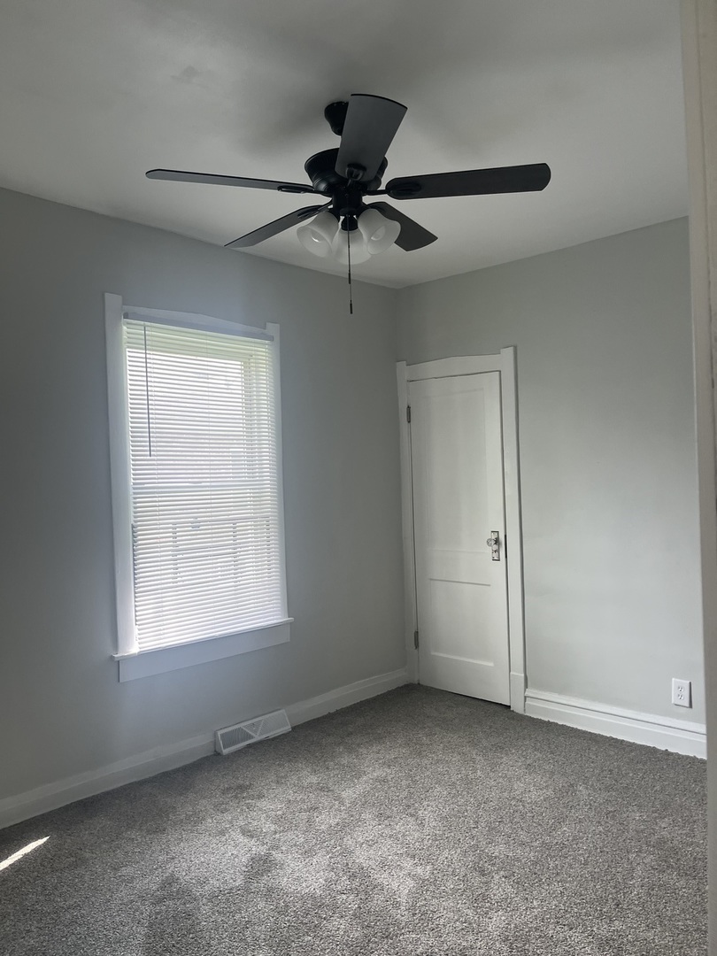 11814 South Parnell Avenue Chicago IL 60628