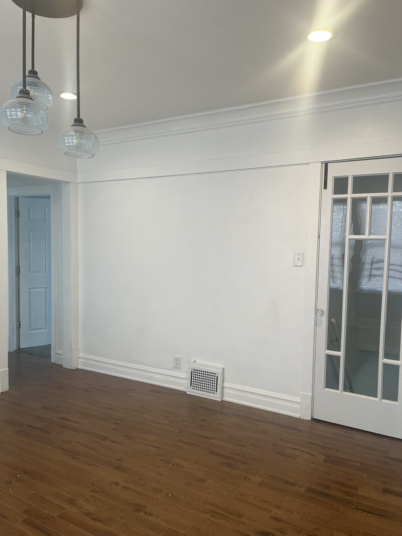 11814 South Parnell Avenue Chicago IL 60628