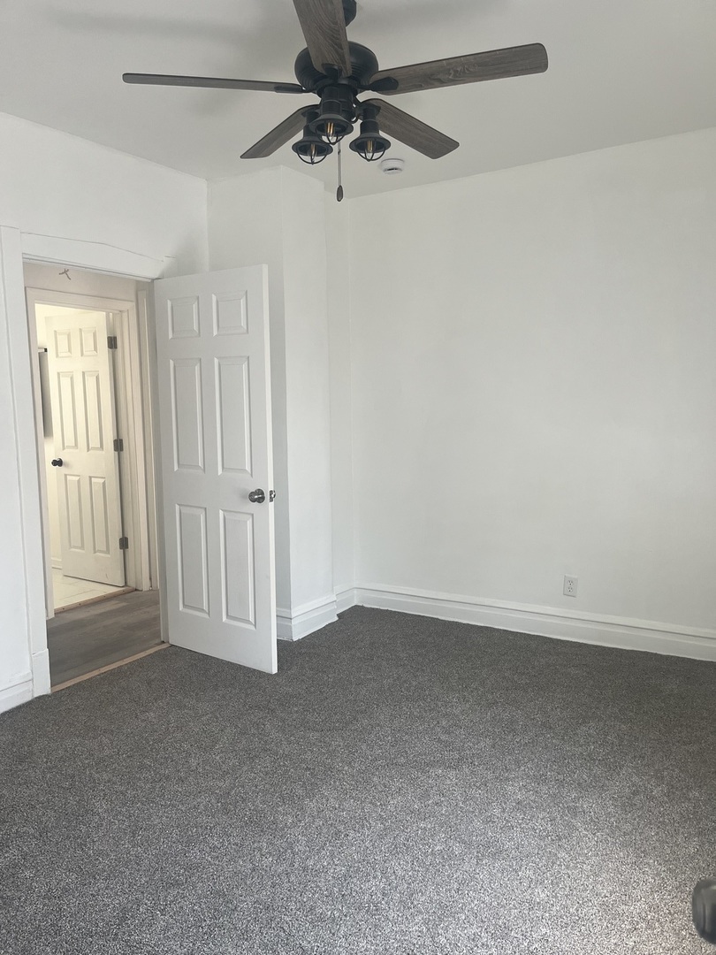 11814 South Parnell Avenue Chicago IL 60628