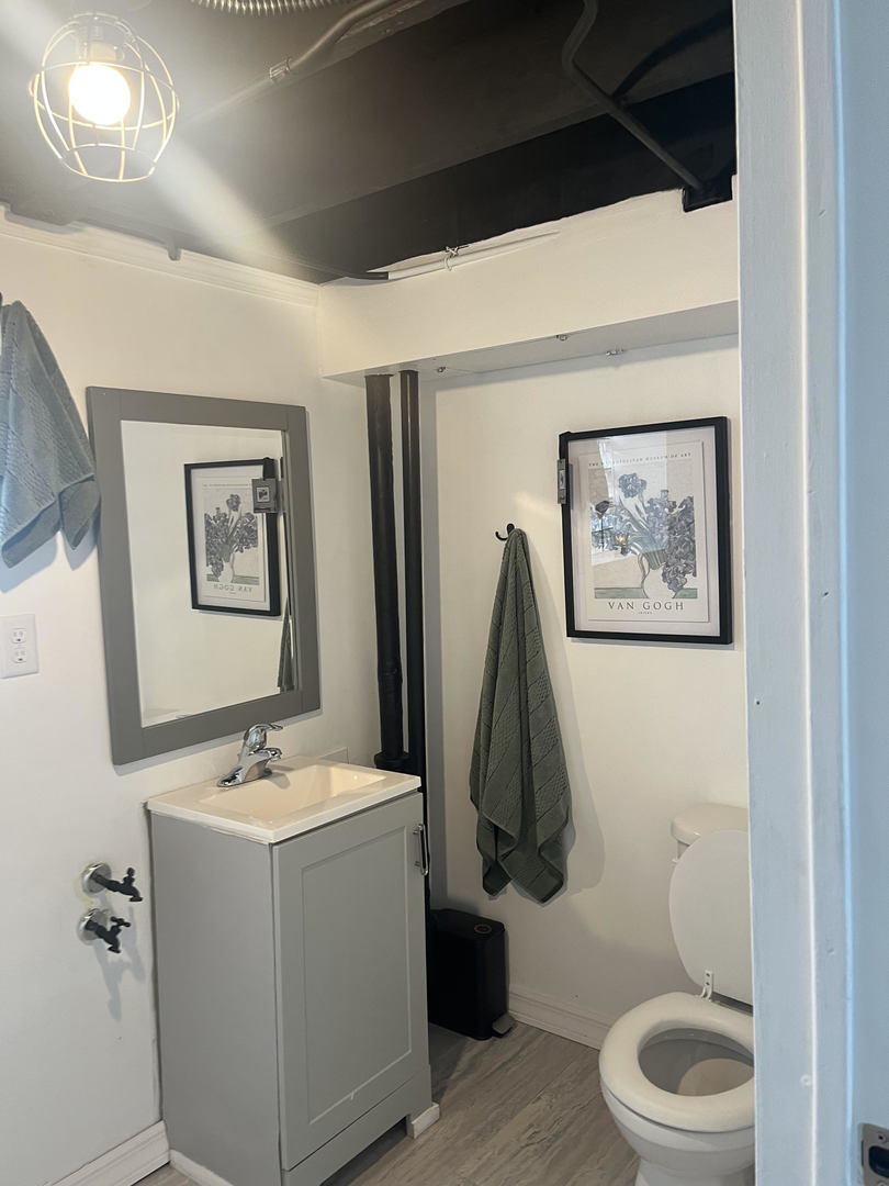 11814 South Parnell Avenue Chicago IL 60628