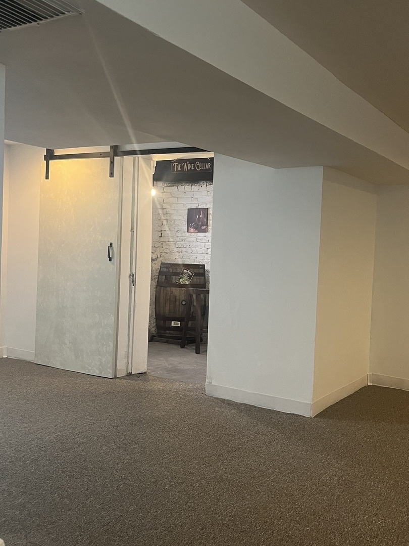 11814 South Parnell Avenue Chicago IL 60628