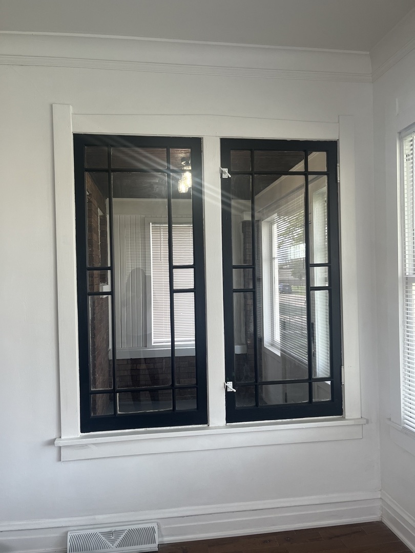 11814 South Parnell Avenue Chicago IL 60628