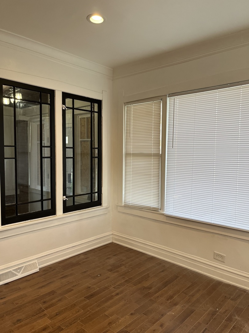 11814 South Parnell Avenue Chicago IL 60628