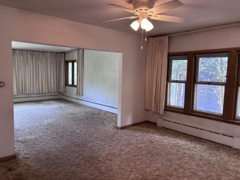 377 Blackhawk Road Riverside IL 60546