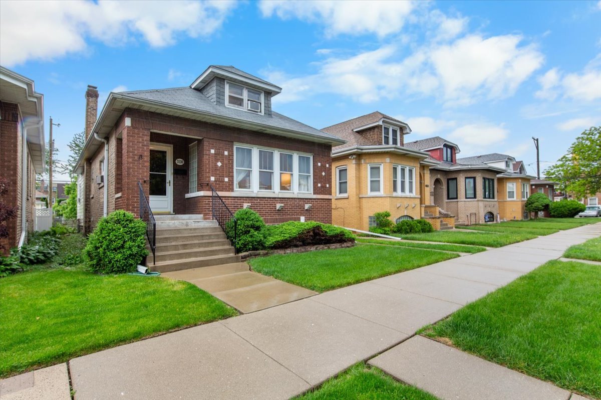 3130 North Monitor Avenue Chicago IL 60634