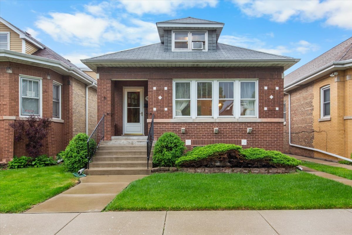 3130 North Monitor Avenue Chicago IL 60634