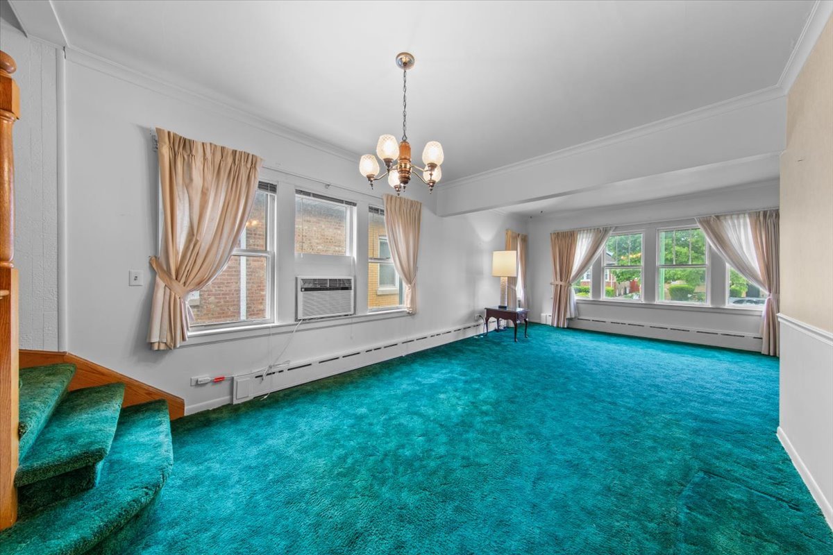 3130 North Monitor Avenue Chicago IL 60634