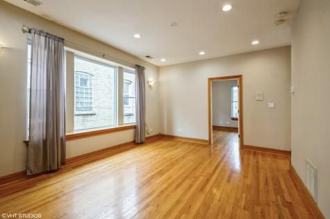 3220 West Cortez Street Chicago IL 60651