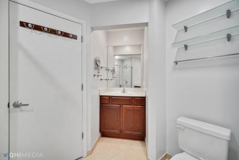 1600 South Indiana Avenue Chicago IL 60616