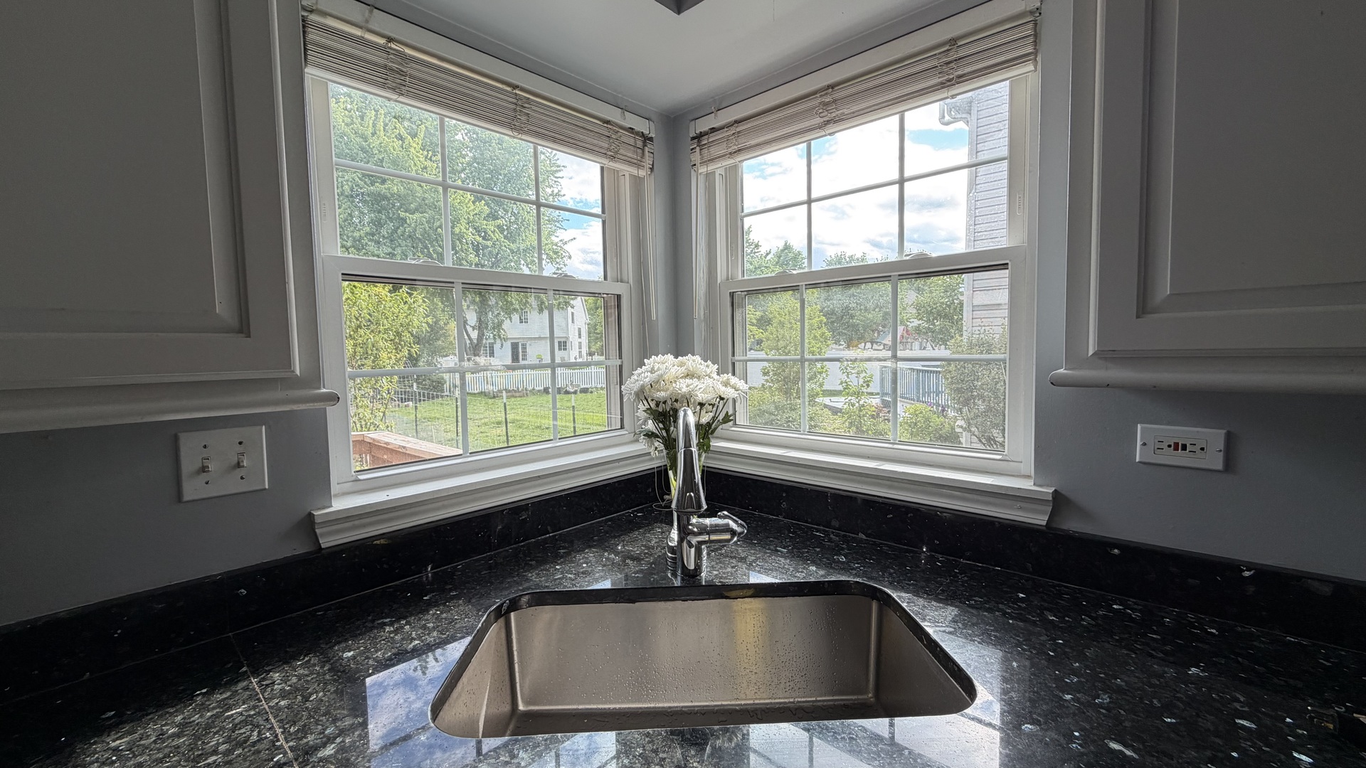 3275 Grafton Lane Aurora IL 60502