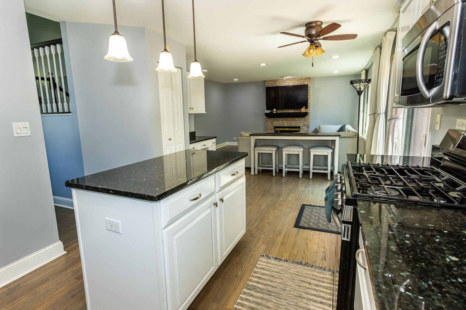 3275 Grafton Lane Aurora IL 60502