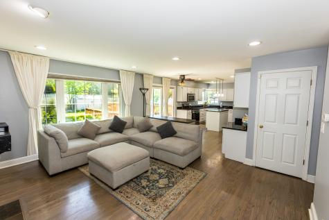 3275 Grafton Lane Aurora IL 60502
