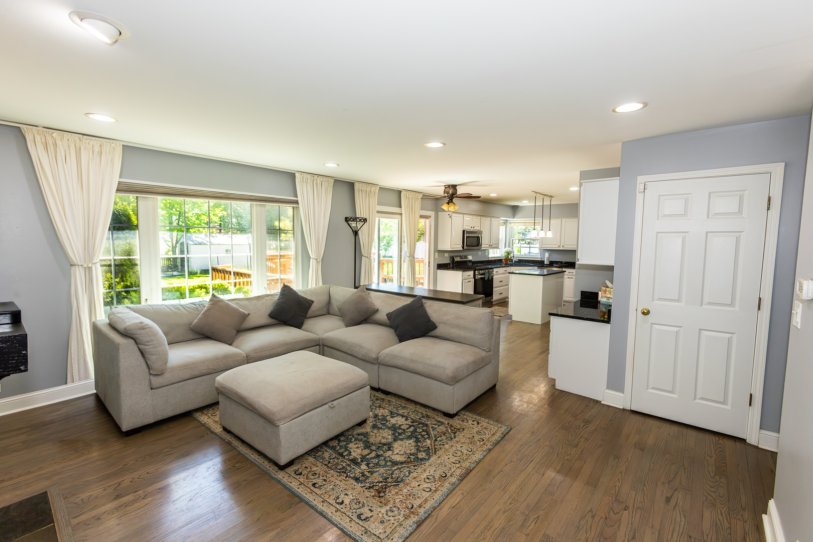 3275 Grafton Lane Aurora IL 60502