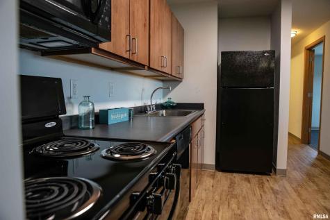 2900 River Dr Drive Moline IL 61265