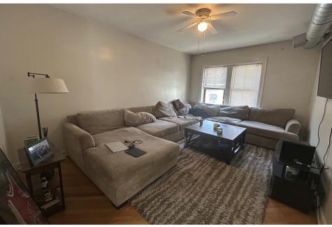 3325 North Lakewood Avenue Chicago IL 60657