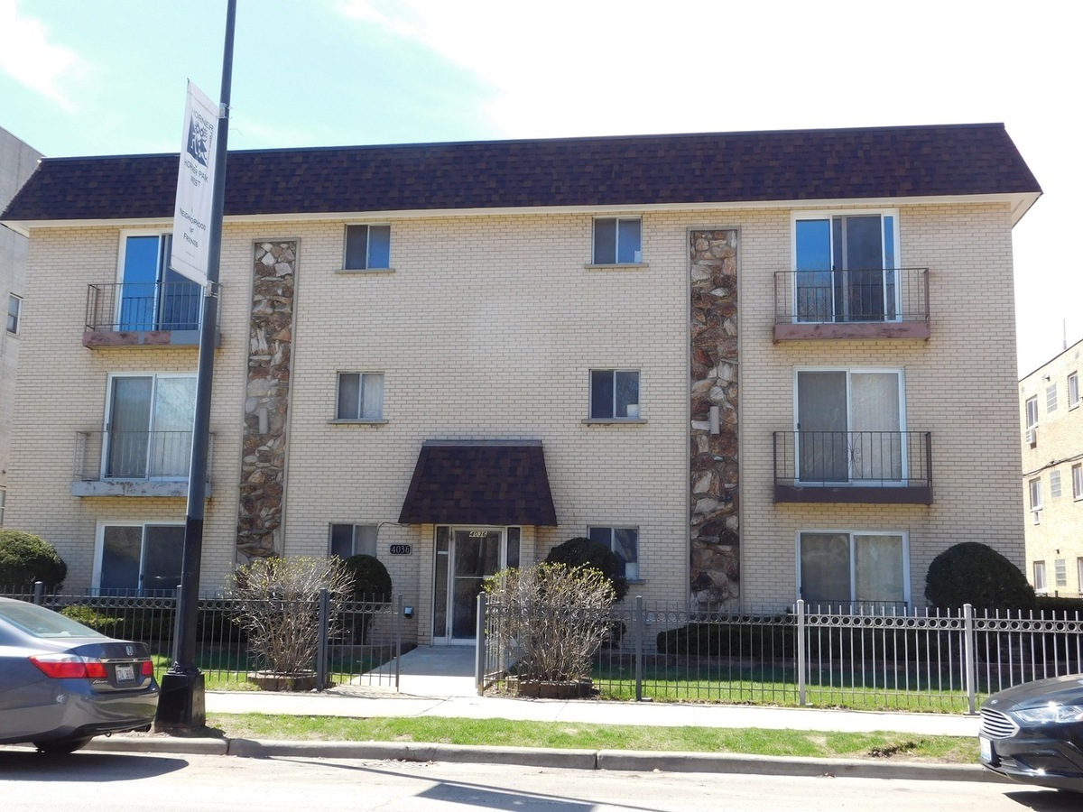 4036 North California Avenue Chicago IL 60618