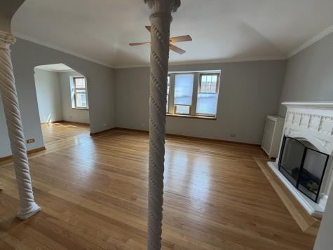 10913 South Longwood Drive Chicago IL 60643