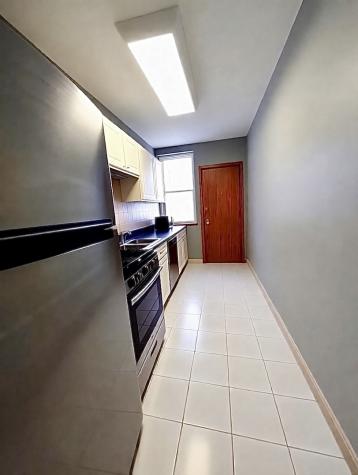 10913 South Longwood Drive Chicago IL 60643