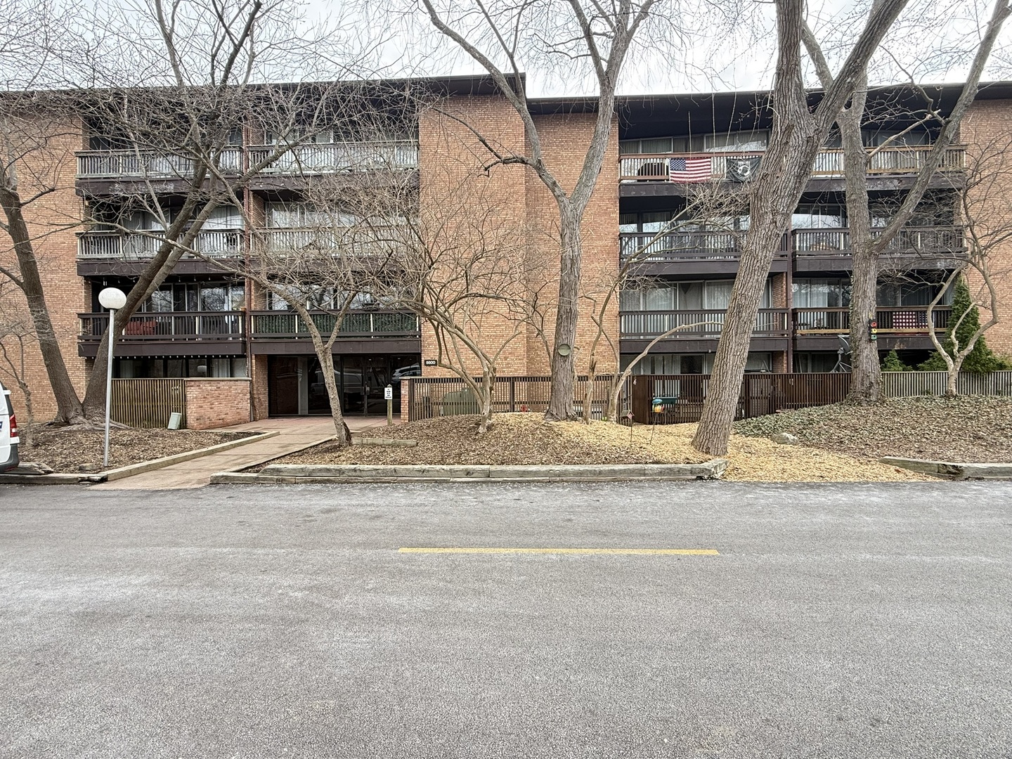 5500 Hillcrest Lane Lisle IL 60532