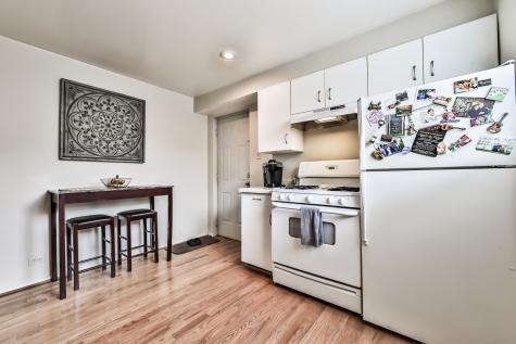 3238 North Southport Avenue Chicago IL 60657