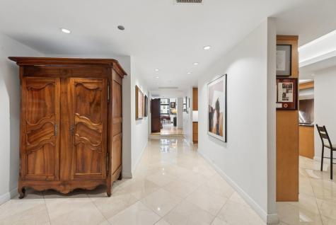680 North Lake Shore Drive Chicago IL 60611