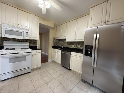 3021 Highland Avenue Wilmette IL 60091