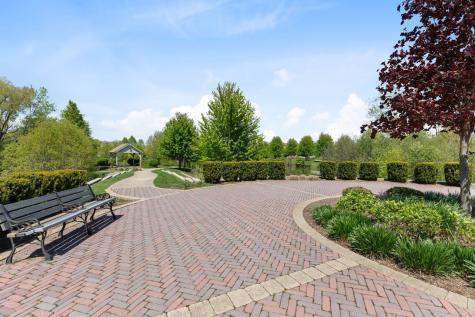 3364 Kentshire Circle Aurora IL 60504