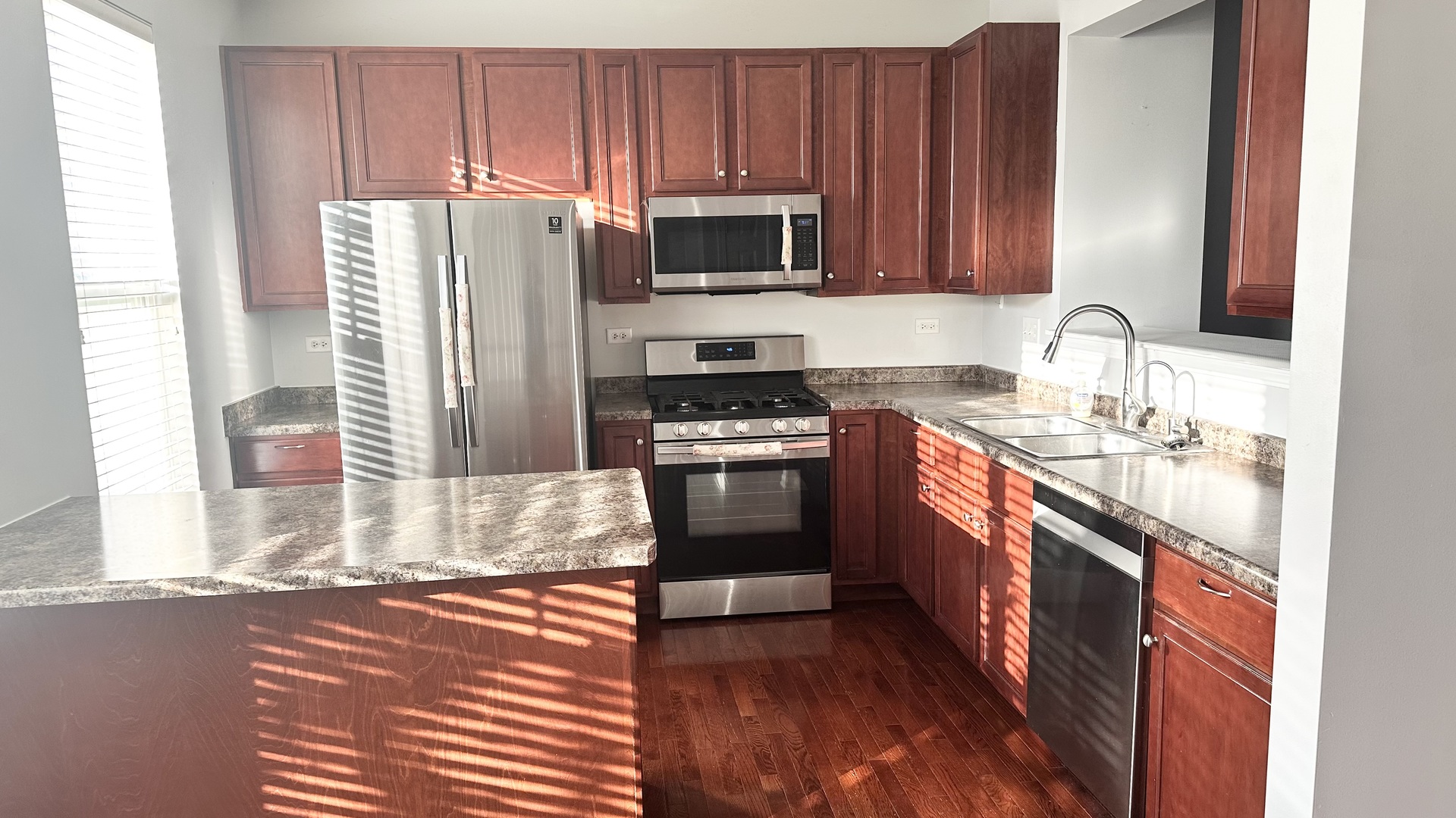 3364 Kentshire Circle Aurora IL 60504