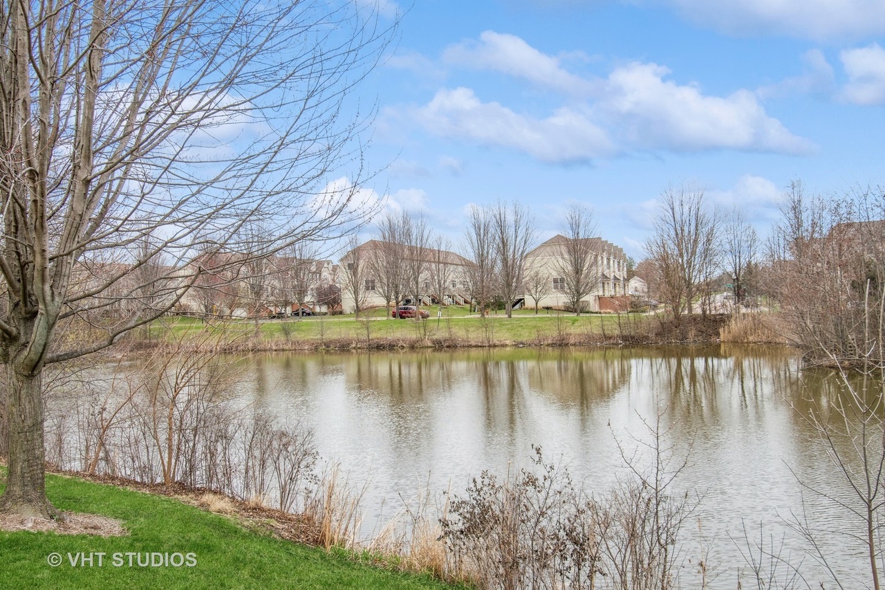 3364 Kentshire Circle Aurora IL 60504