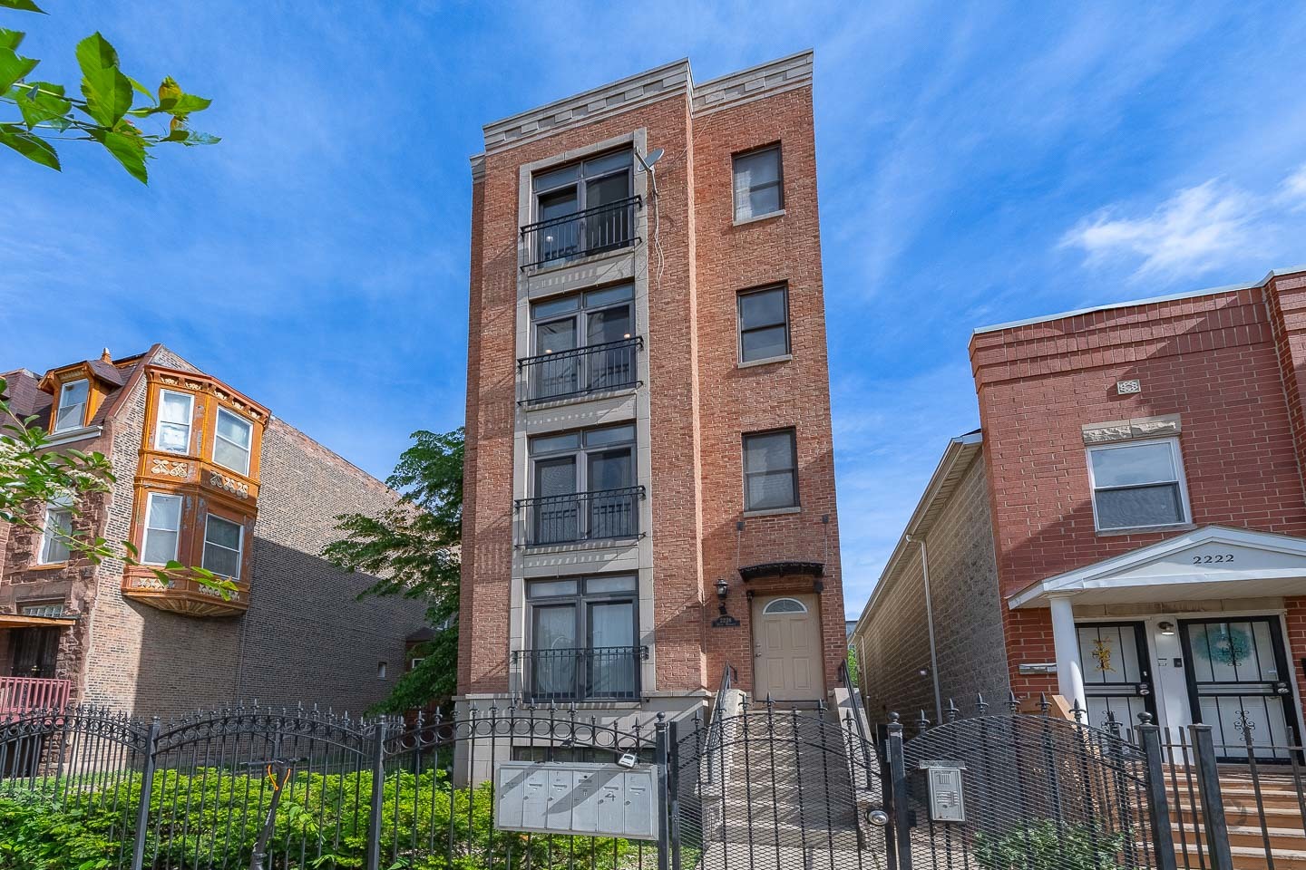 2226 West Monroe Street Chicago IL 60612