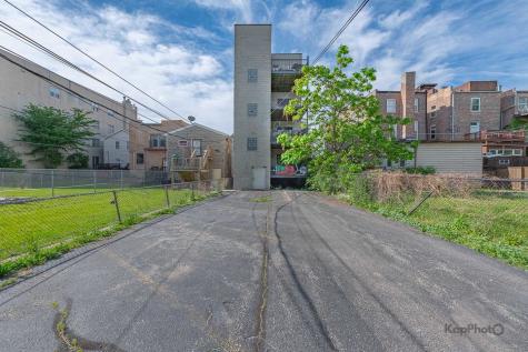 2226 West Monroe Street Chicago IL 60612
