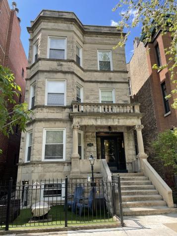 3738 North Fremont Street Chicago IL 60613