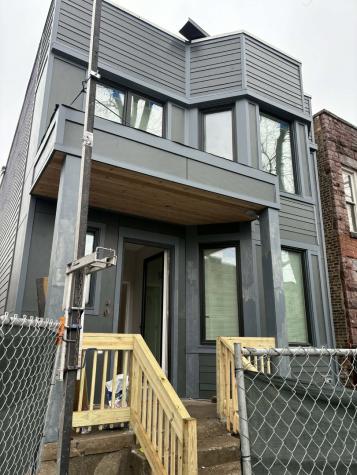6321 South Eberhart Avenue Chicago IL 60637