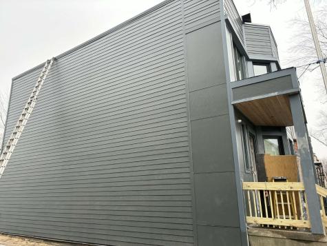 6321 South Eberhart Avenue Chicago IL 60637